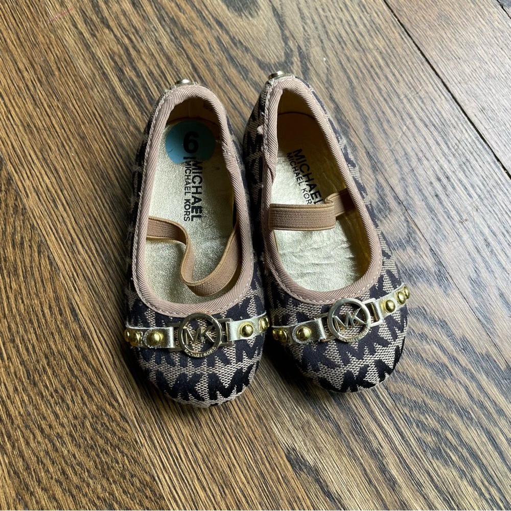 Michael Kors signature brown slip on baby girl shoes size 6